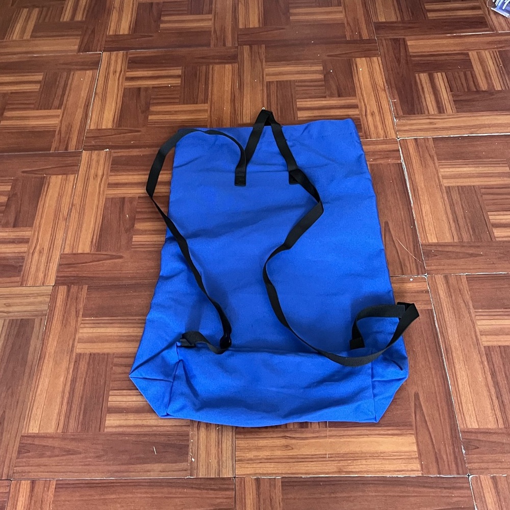 On Cloud Running Backpack - image 3